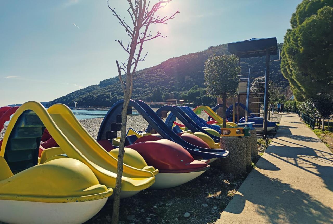 Apartment Noemi With A Direct Beach View Rabac Exterior foto